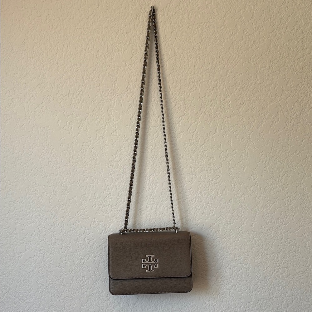 Tory Burch Taupe Shoulder Bag with Chain Strap - Picture 7 of 11